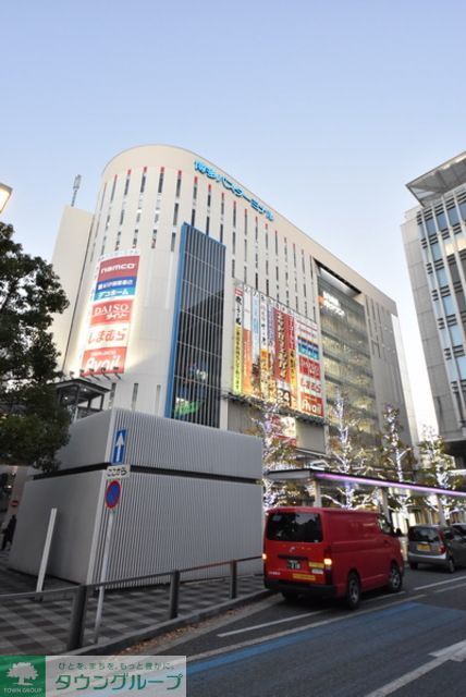 ショッピングセンター　博多バスターミナル（ショッピングセンター）まで590m