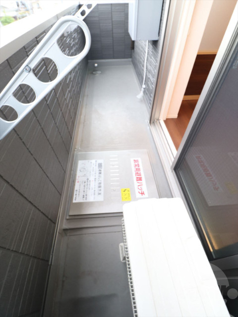 バルコニー　ベランダ