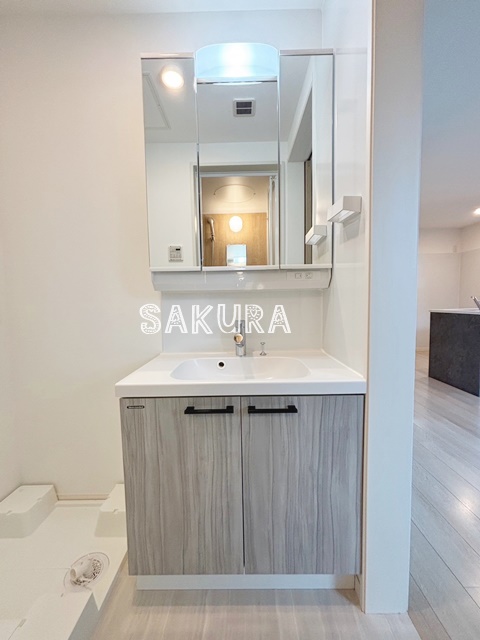 洗面設備　忙しい朝には欠かせない洗面所です♪