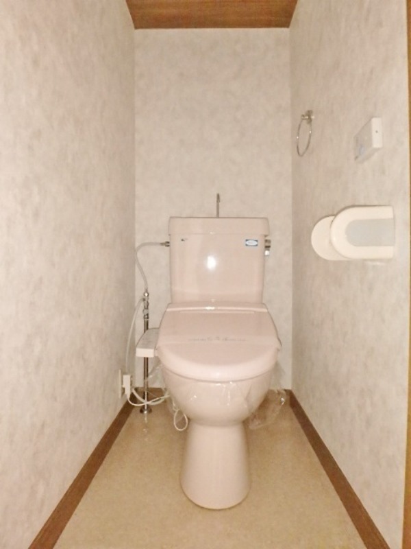 トイレ　図面と現状に相違がある場合には現状を優先