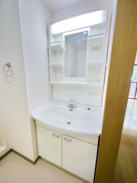 洗面設備　独立洗面台