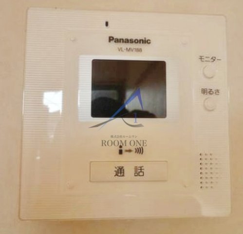 セキュリティ　モニター付きインターホンです。