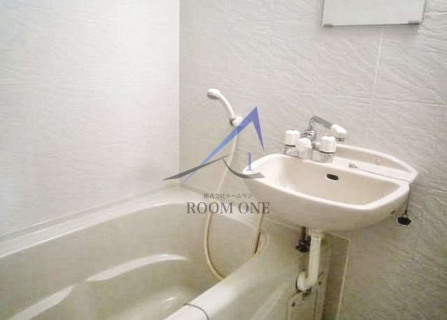 バス・シャワールーム　お風呂です。