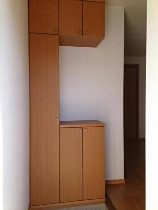 玄関　下駄箱