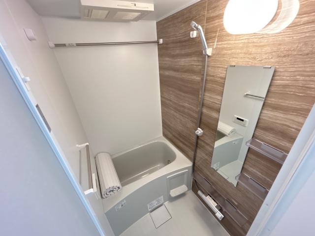 バス・シャワールーム　バス