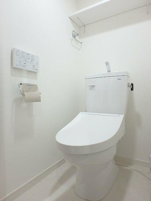 トイレ　コンパクトで使いやすいトイレです