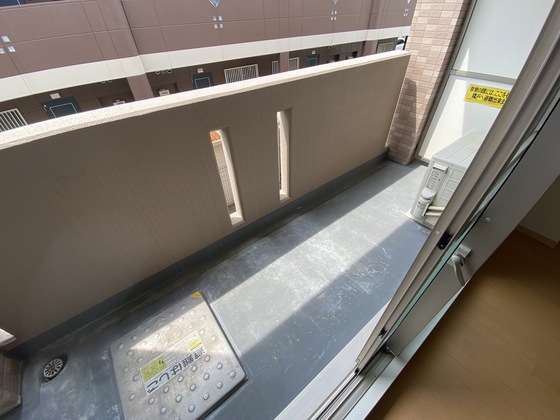 バルコニー　※別号室の写真です