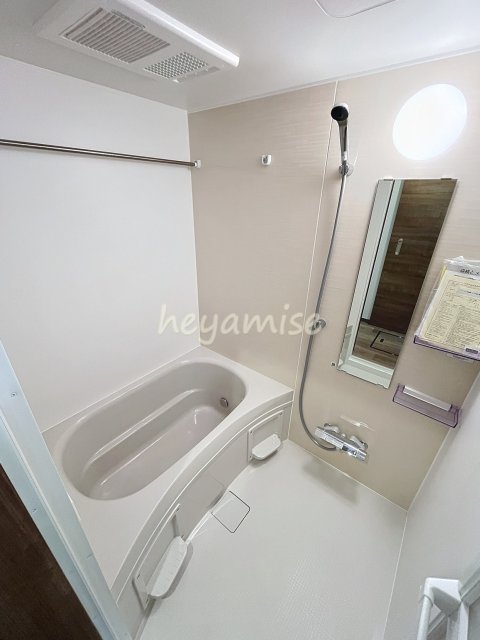 バス・シャワールーム　※写真は同系モデル