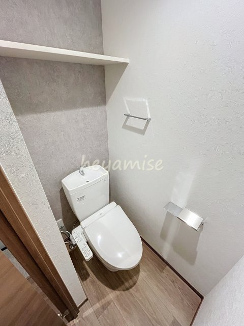 トイレ　※写真は同系モデル
