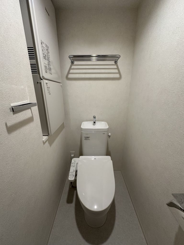 トイレ　シンプルで使いやすいトイレです