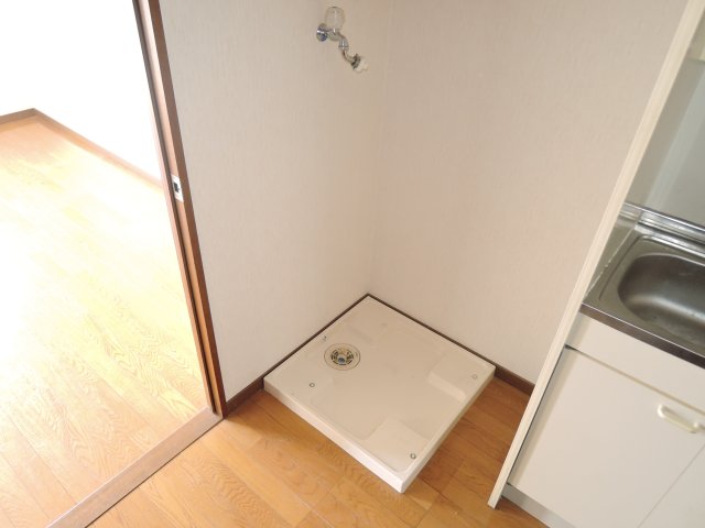 その他設備　洗濯機置場