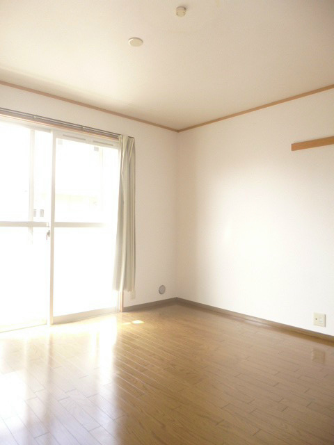 居室・リビング　※写真は他のお部屋です。