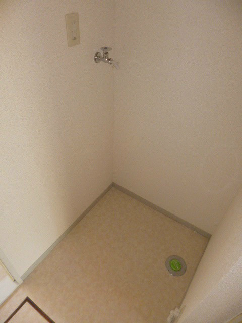 その他部屋・スペース　洗濯機置き場　※写真は他のお部屋です。