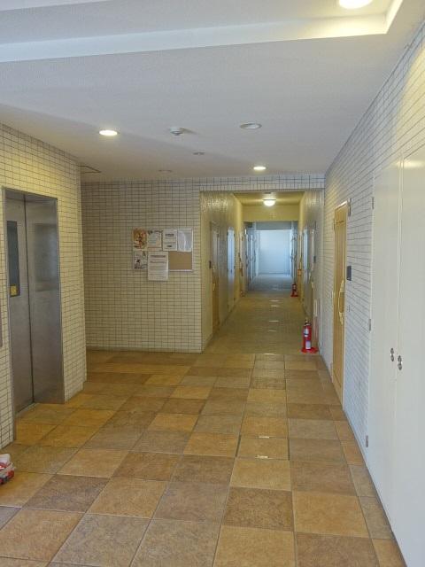 エントランス　毎日通るエントランスはこのようになっています