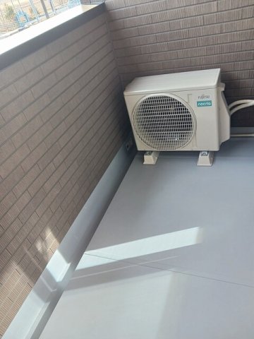 バルコニー　開放的で明るい空間を演出してくれるバルコニーです