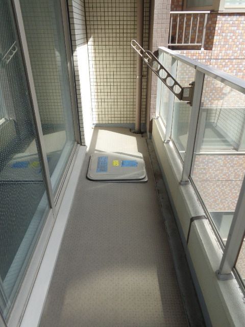 バルコニー　バルコニー