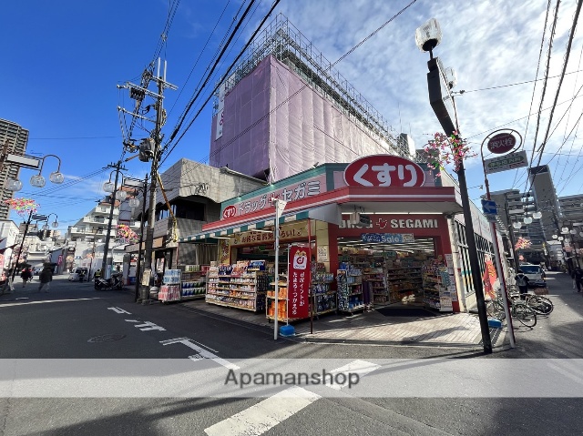 ドラックストア　ドラッグセガミ香里店（ドラッグストア）まで166m