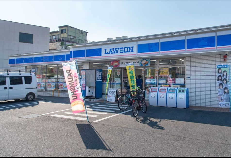 コンビニ　ローソン葛飾奥戸四丁目店（コンビニ）まで891m