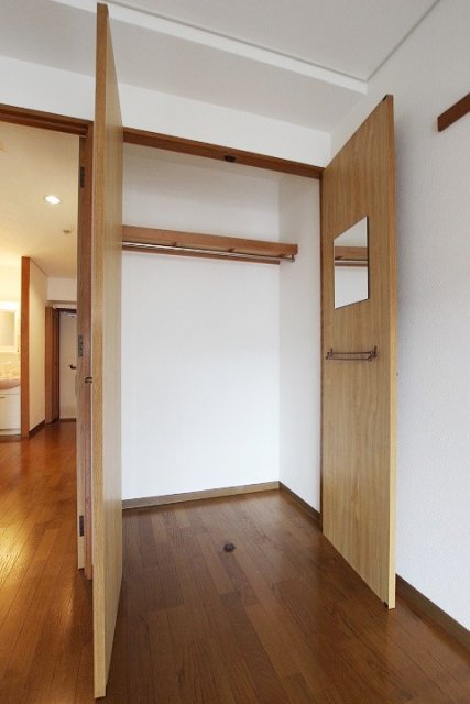 収納　同物件別号室