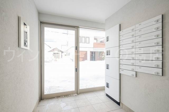 エントランス　詳細は、ウィンドワード中の島店までご相談下さい。