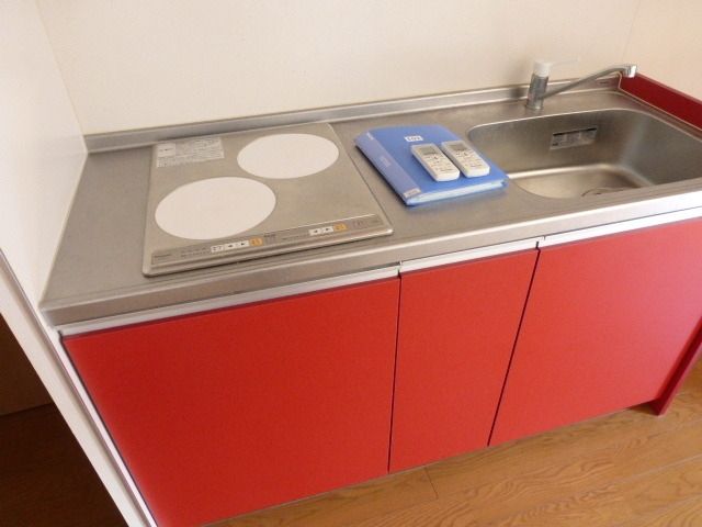 キッチン　お掃除簡単ＩＨキッチン