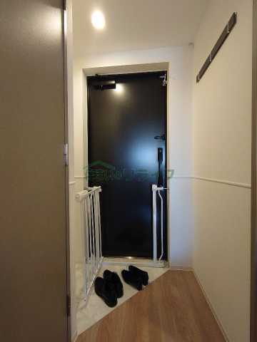 玄関　FLUFFY西早稲田 703