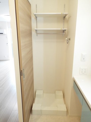 その他　洗濯機置き場