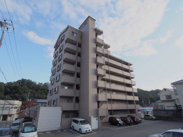 建物外観　※同じ間取りの別部屋のお写真です※