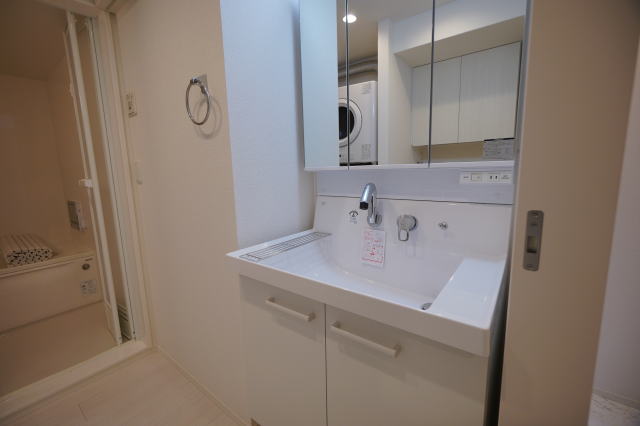 洗面設備　同仕様