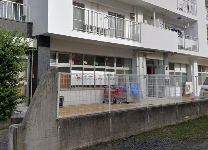 幼稚園・保育園　アンファンジュール保育園弁天（幼稚園・保育園）まで226m