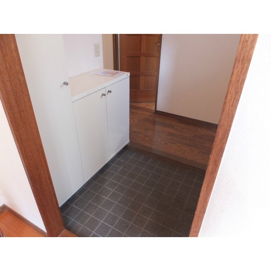 玄関　シンプルで使いやすい玄関です