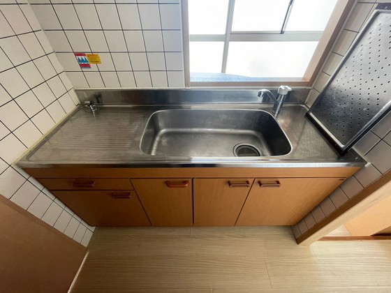 キッチン　※別部屋の写真です