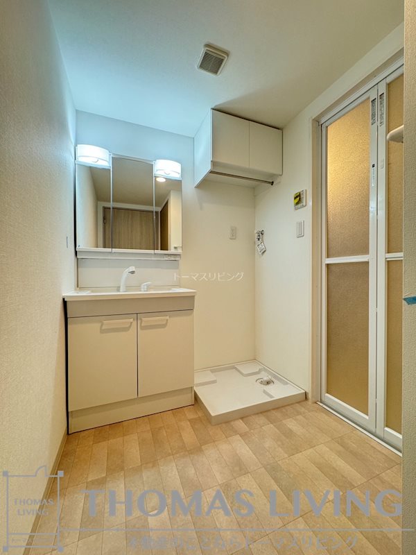 洗面設備　※別号室の写真です。