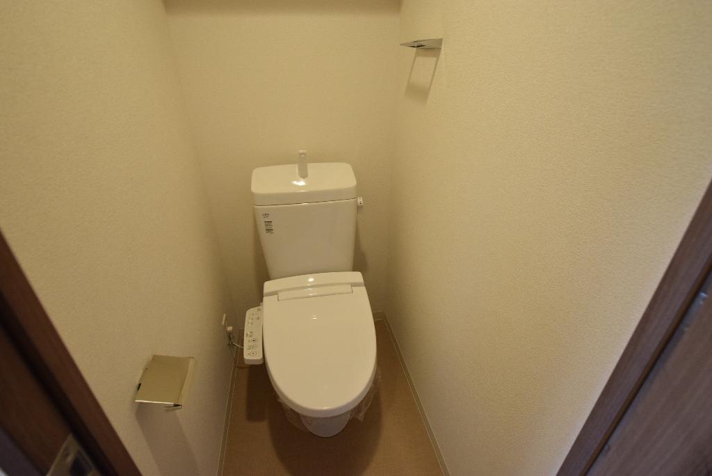 トイレ　シャワー付トイレ