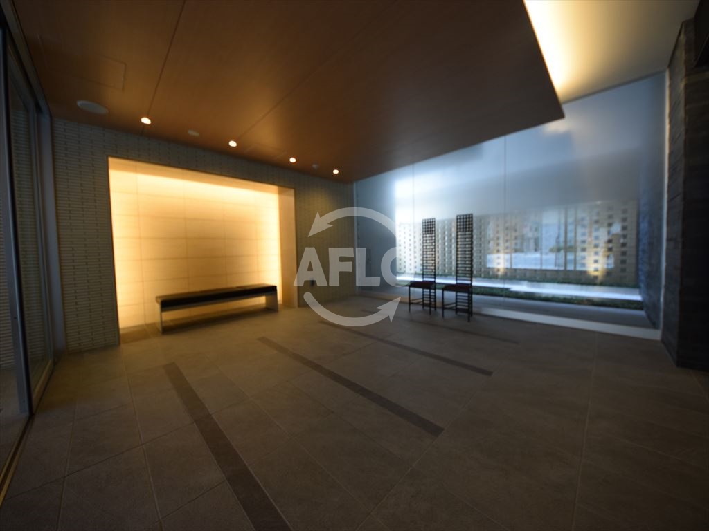 ロビー　クレストコート靭公園　ロビー