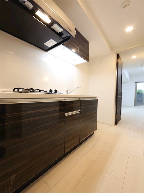 キッチン　システムキッチン（ガス2口コンロ付）