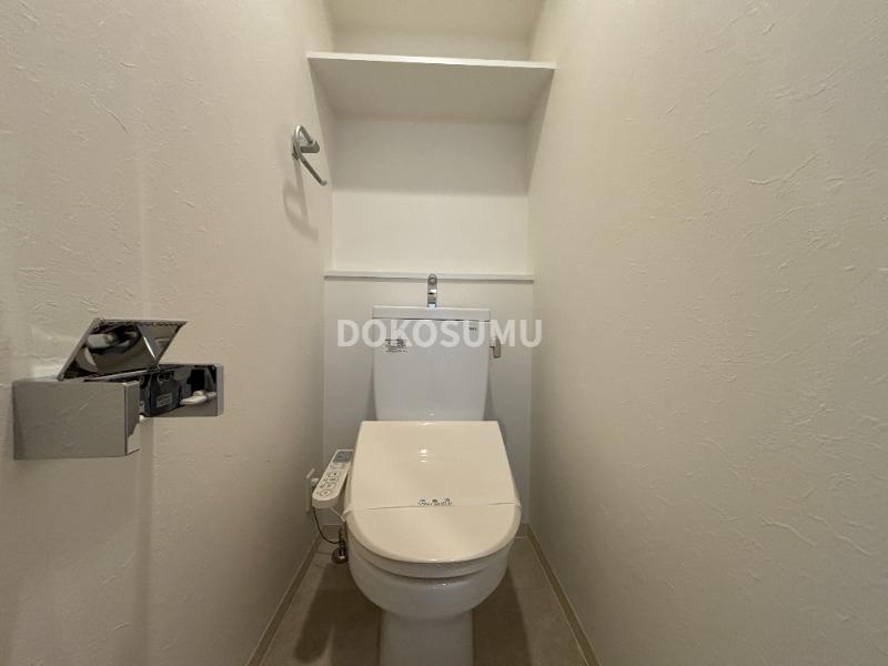 トイレ　毎日使う場所だからこそ、心地よさと清潔感にこだわりました。