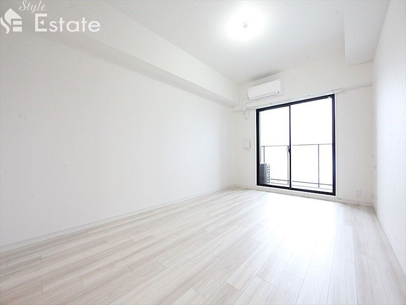 居室・リビング　内装