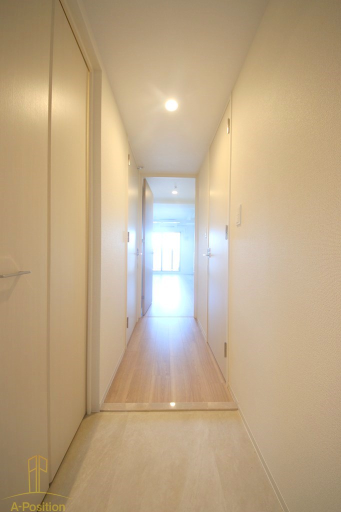 玄関　アプリーレ西本町