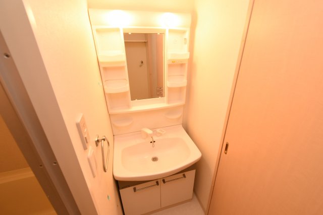 洗面設備　独立洗面化粧台付き☆