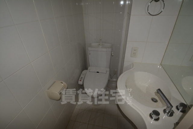 トイレ　綺麗なトイレ