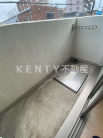 バルコニー　バルコニーがあります