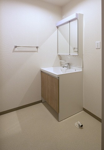 洗面設備　独立洗面化粧台付き☆
