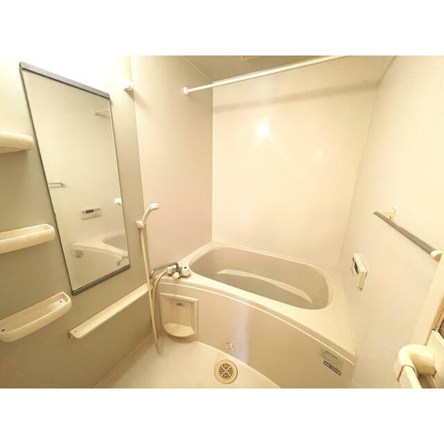 バス・シャワールーム　浴室暖房換気乾燥機＆追い焚き機能