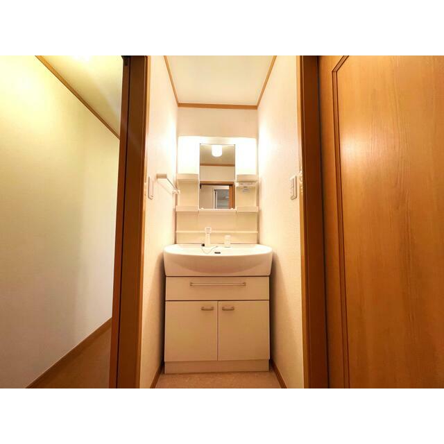 洗面設備　洗髪洗面化粧台