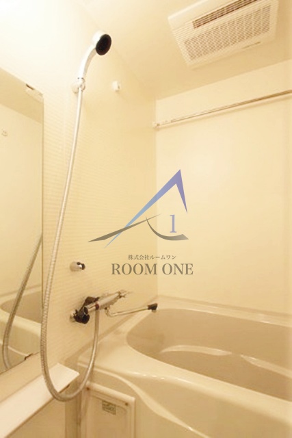 バス・シャワールーム　お風呂です。