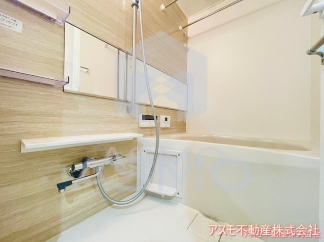 バス・シャワールーム　同マンション別部屋参考写真