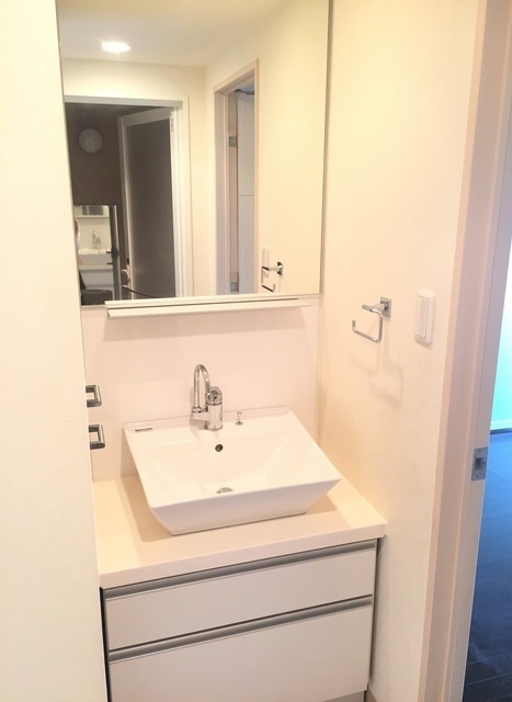 洗面設備　同タイプ