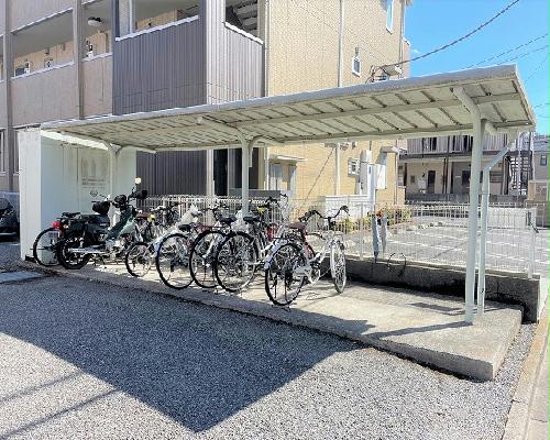 その他共有部分　屋根付き駐輪場