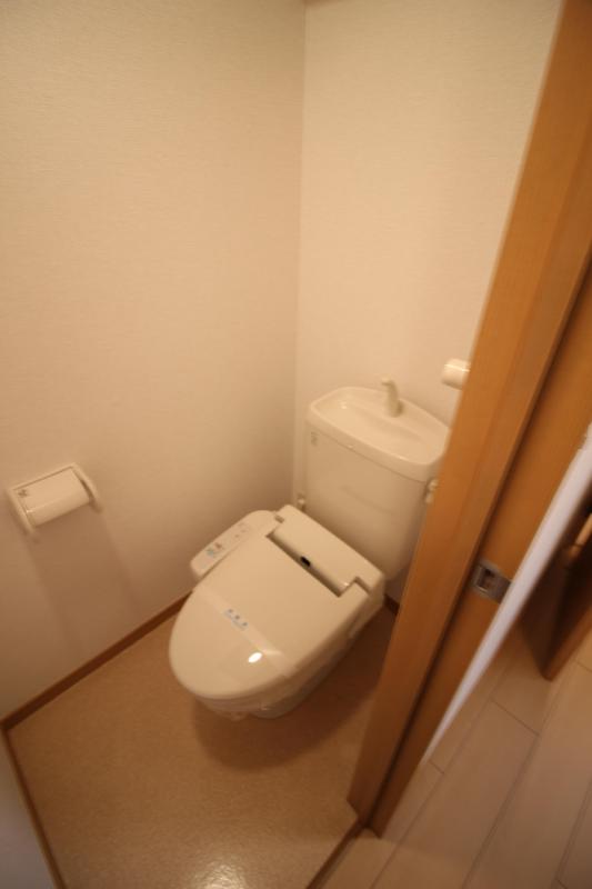 トイレ　ウォシュレット付きトイレ
